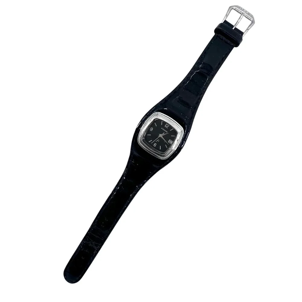 Vintage Fossil Womens Black Patent Leather Cuff Watch Date New Battery